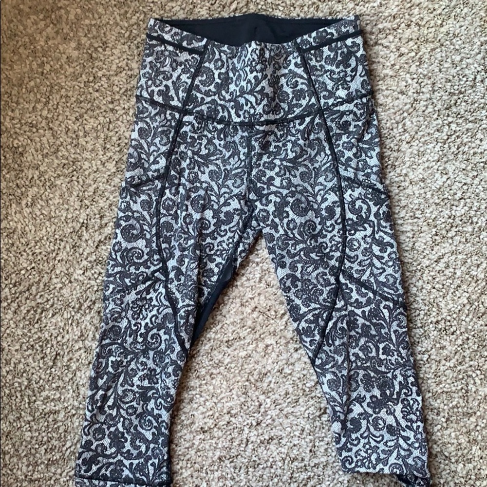Lulu lemon leggings